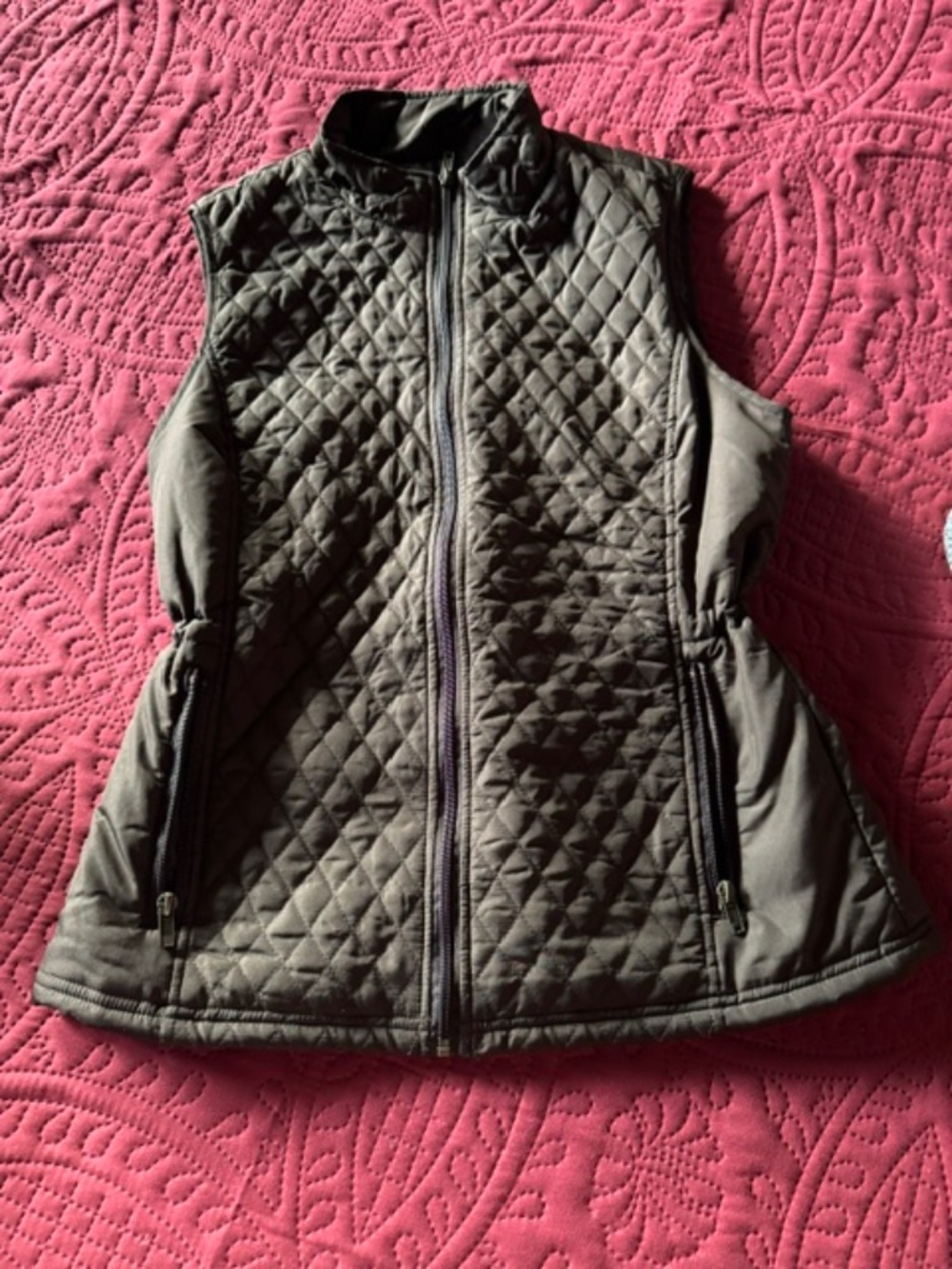 Vest, brown beautiful , Relativity , size s, excellent condition